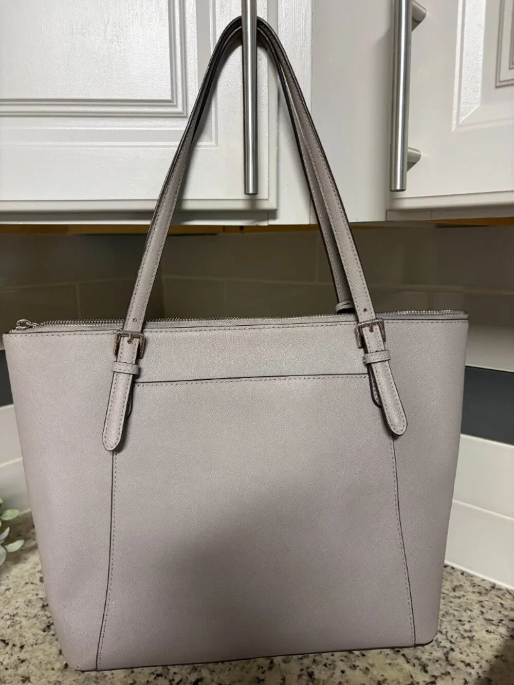 Michael Kors classic michael